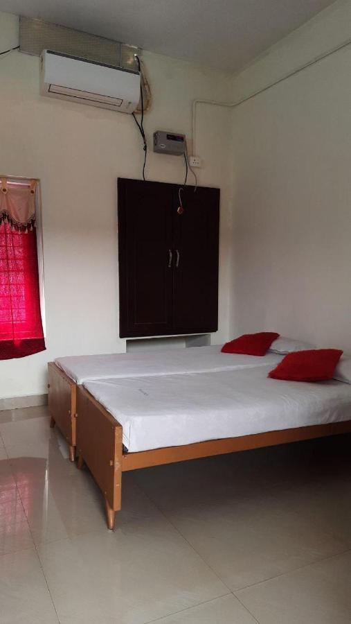 Zaina Tourist Home Kollam Εξωτερικό φωτογραφία